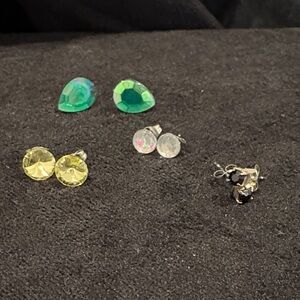 Elegant Multi-Color Stud Earring Set